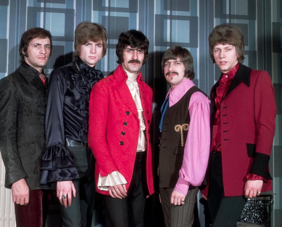 PHOTO: British pop group, the Moody Blues.  (Hulton Deutsch/Corbis via Getty Images)