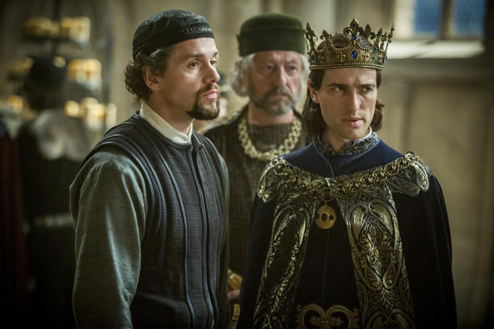 Julian Ovenden as William de Nogaret and Ed Stoppard as King Philip IV of France. (Photo: Larry Horricks/History)