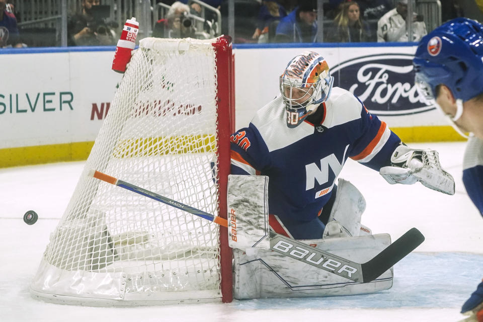 New York Islanders goalie Ilya Sorokin watches as shot by the Los Angeles Kings go wide during the first period of an NHL hockey game Saturday, Dec. 9, 2023, in Elmont, N.Y. (AP Photo/Bebeto Matthews)