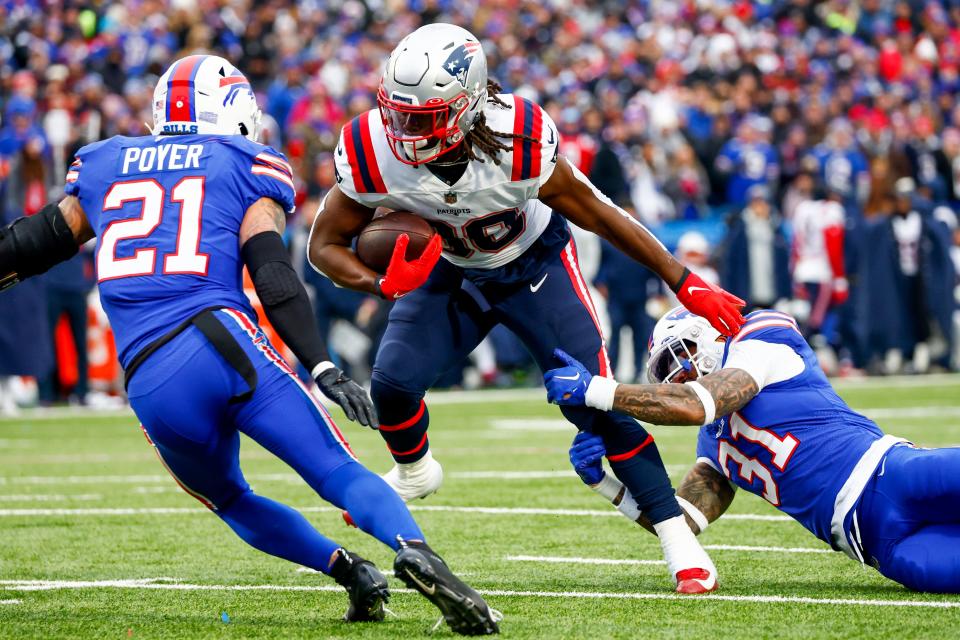 Rhamondre Stevenson should be a big part of the Patriots' game plan against the Bills.