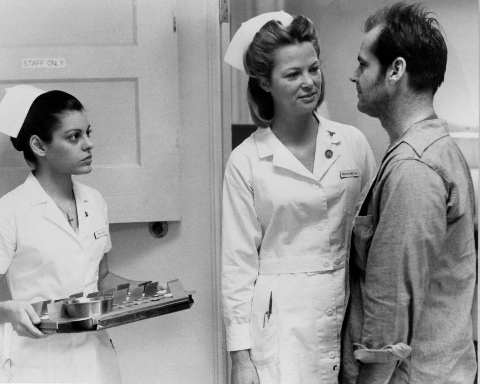 American actor and filmmaker Jack Nicholson as 'RP McMurphy' and American actress Louise Fletcher as 'Nurse Ratched' in drama film 'One Flew Over the Cuckoo's Nest', 1975. (Photo by Silver Screen Collection/Getty Images)