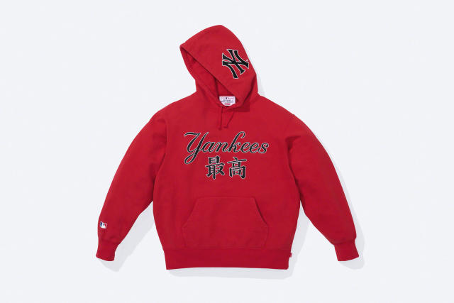 Supreme Yankees Hoodie 3D Gleyber Torres Signature New York Yankees Gift -  Personalized Gifts: Family, Sports, Occasions, Trending