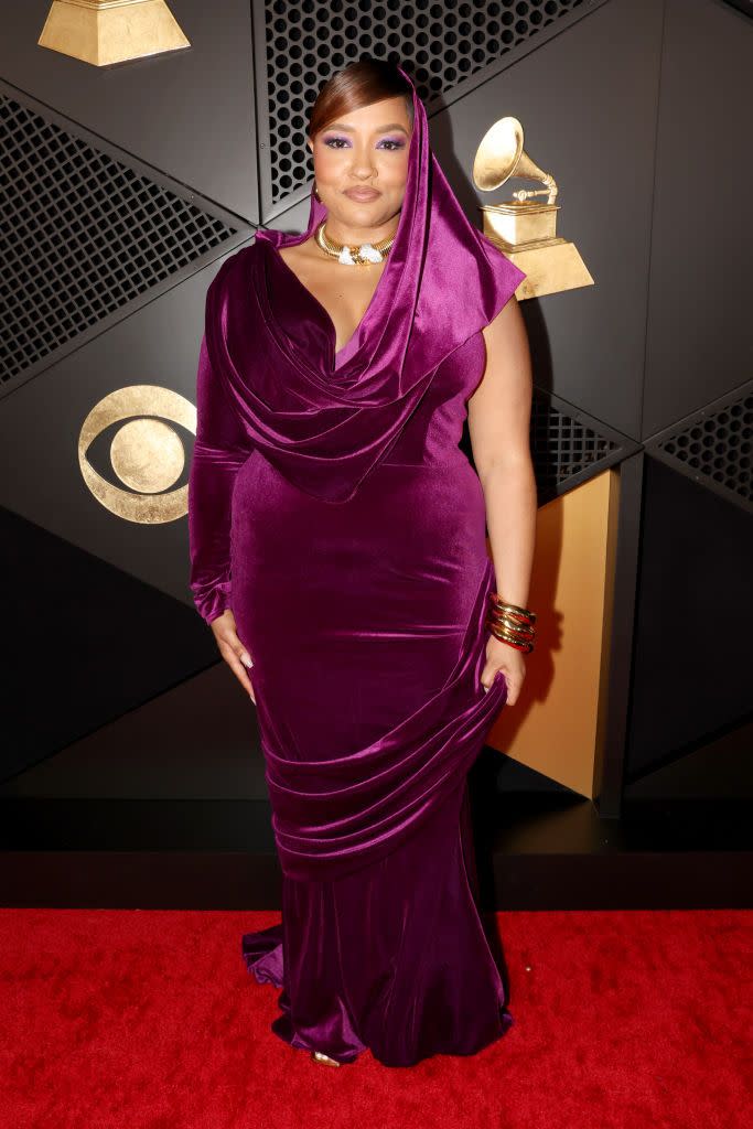 66th grammy awards red carpet alex isley