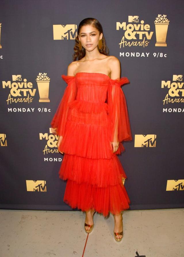 Zendaya's MTV Movie & TV Awards Dress: Stylist Talks 'Stunning' Zuhair  Murad Couture Piece