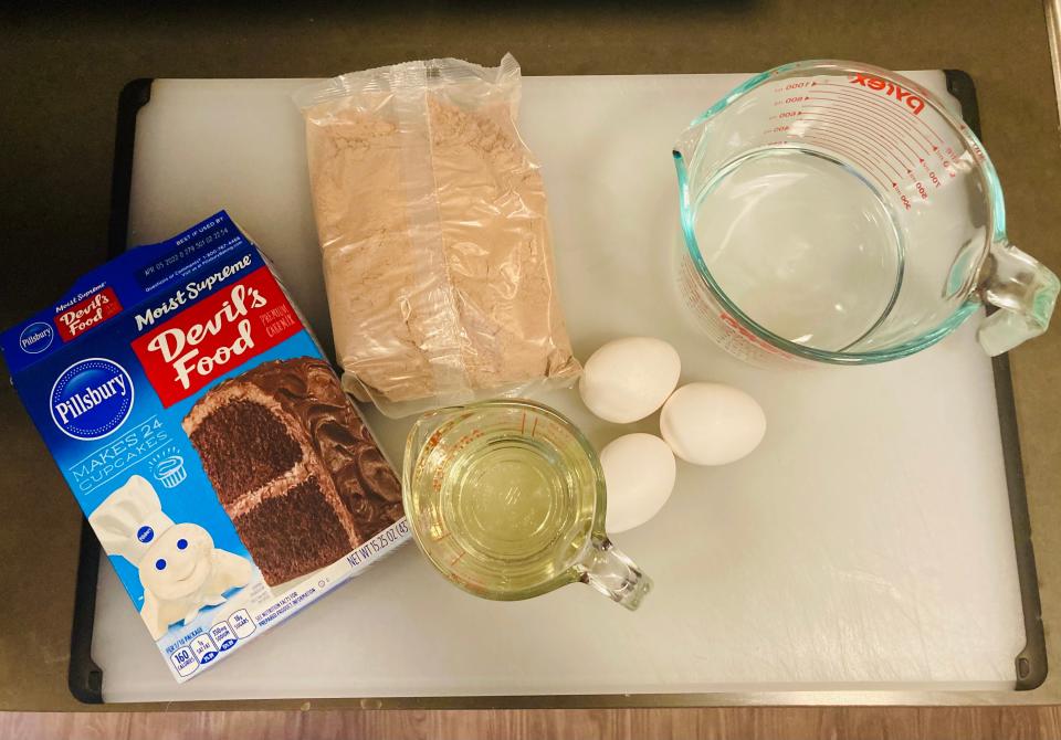 pillsbury cake mix with ingredients on tray