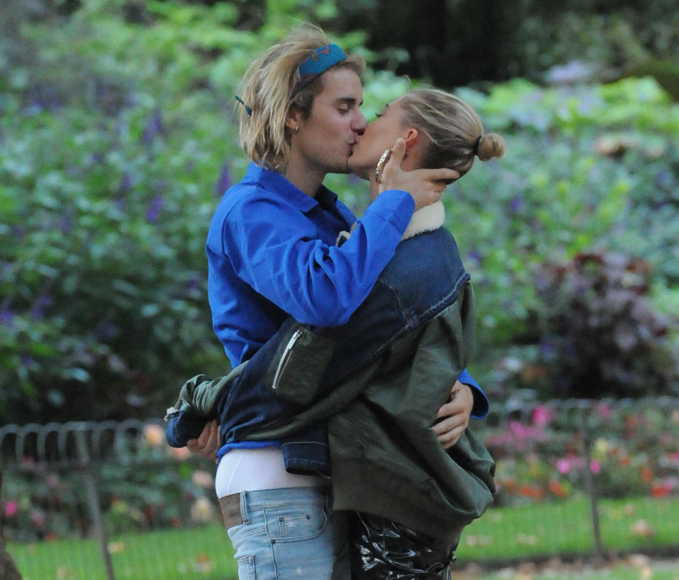 Justin Bieber and Hailey Baldwin seen at St James park on September 17, 2018 in London, England. (PALACE LEE / Barcroft Media via Getty Images)