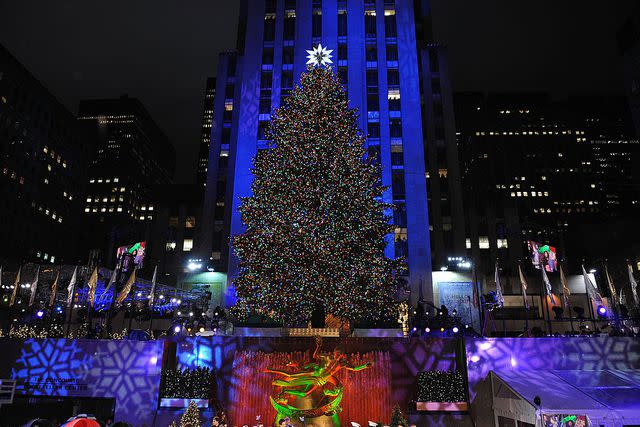 The enormous Christmas Tree in Rockefeller Center stays lit throughout December (Bryan Bedder/Getty Images).