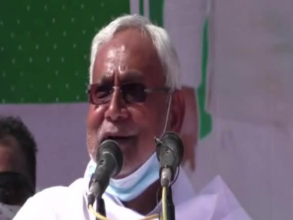 Bihar Chief Minister Nitish Kumar speaking at a rally on Thursday. 