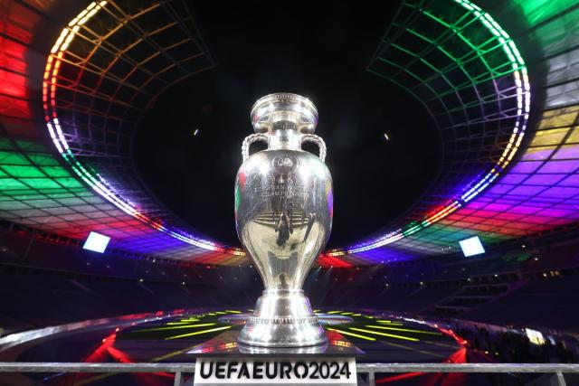 Champions League to expand from 32 to 36 teams from 2024 as Uefa approves  changes - BBC Sport