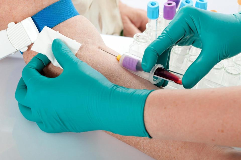 PHOTO: A patient is administered a blood test. (Alexander Raths - stock.adobe.com)