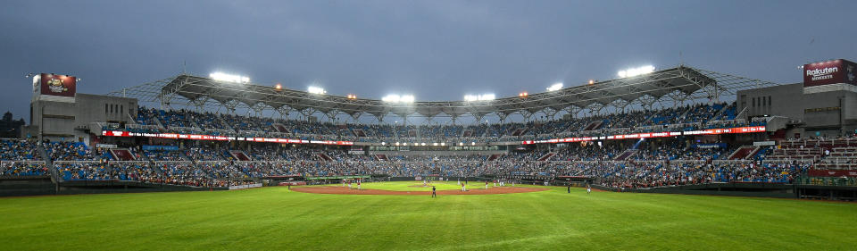 樂天桃園棒球場。（Photo by Gene Wang/Getty Images）