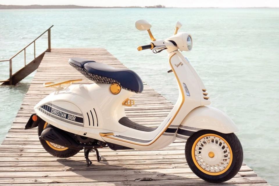 vespa-946-christian-dior-2021