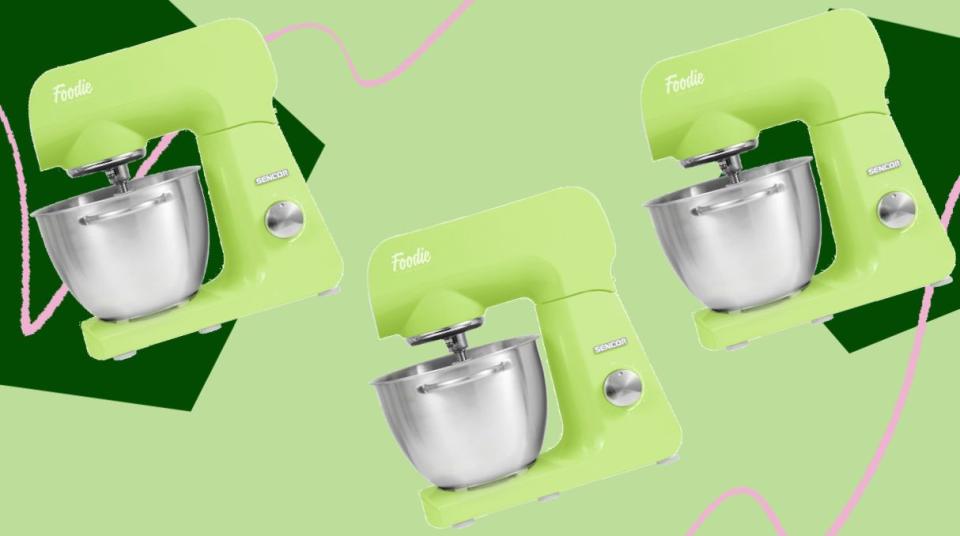 You might just become a bread<i>winner</i> with one of these under-$200 stand mixers. (Photo: HuffPost )