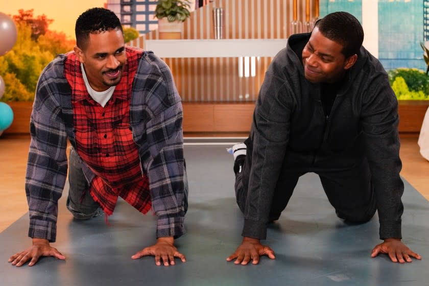 Kenan -- NBC TV Series, KENAN -- "Flipp'd" Episode 104 -- Pictured: (l-r) Damon Wayans Jr. as Sateen, Kenan Thompson as Kenan -- (Photo by: Casey Durkin/NBC) Damon Wayans Jr., left, and Kenan Thompson in "Kenan" on NBC.