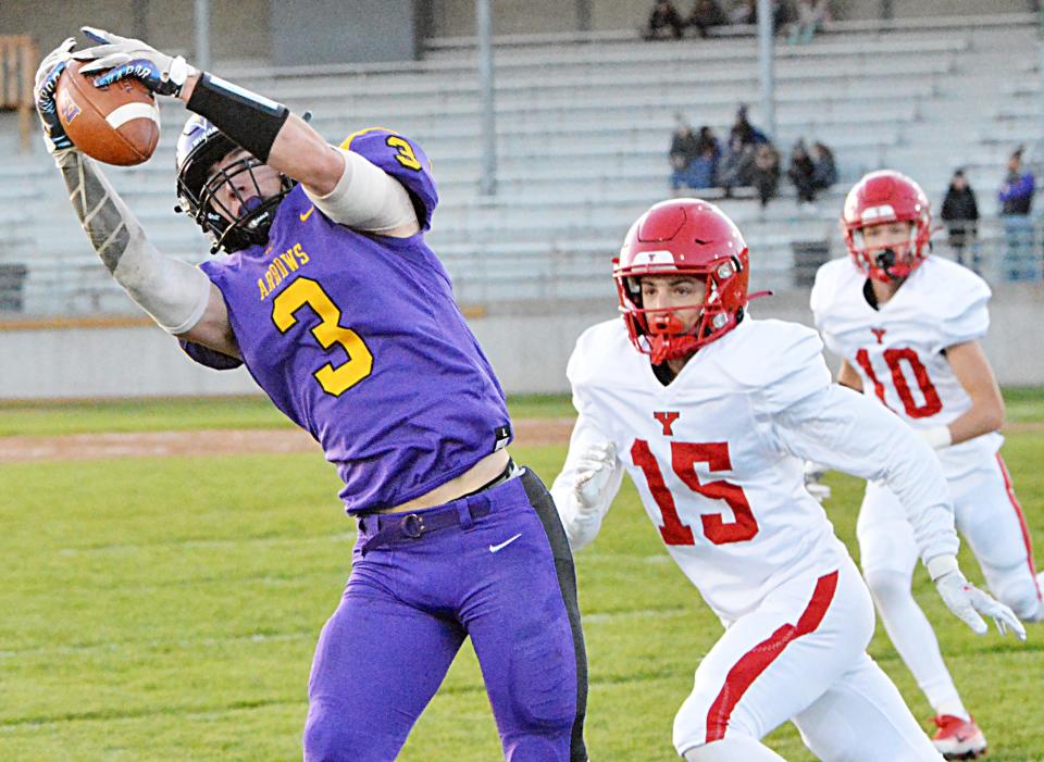 Watertown senior receiver Cole Holden had a huge season for Watertown High School's football team in 2021. He earned Class 11AA All-State honors after catching 49 passes for 1,121 yards and 14 touchdowns.