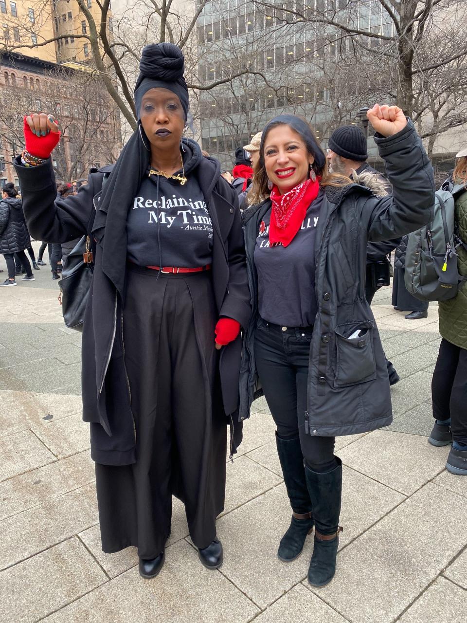 Zakiyah Ansari and Jessica Gonzalez-Rojas gather to perform the Chilean anti-rape anthem "A Rapist In Our Path" outside of the courthouse where Harvey Weinstein's trial is ongoing. (Photo: Emma Gray for HuffPost)