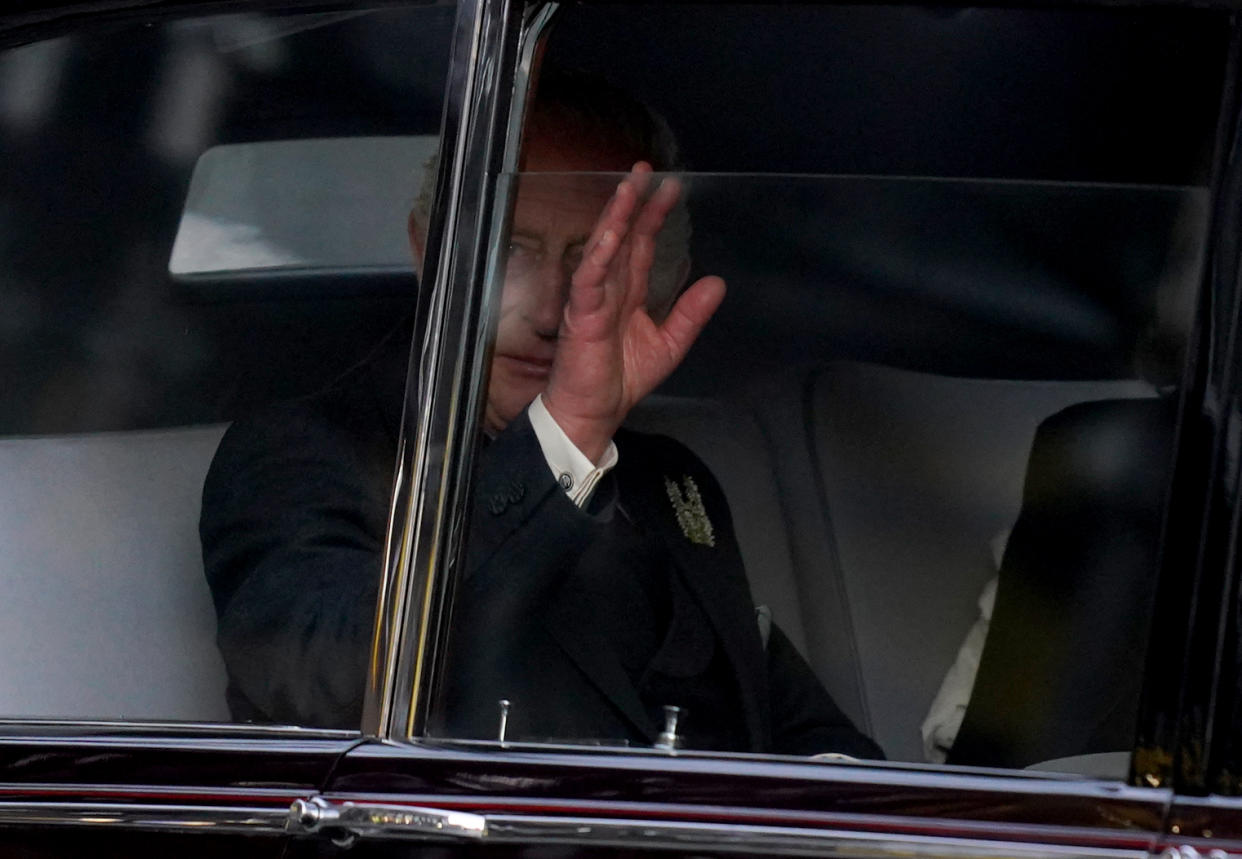 El rey Carlos III a su llegada a la Catedral de St Giles. (Photo by Jacob King/PA Images via Getty Images)