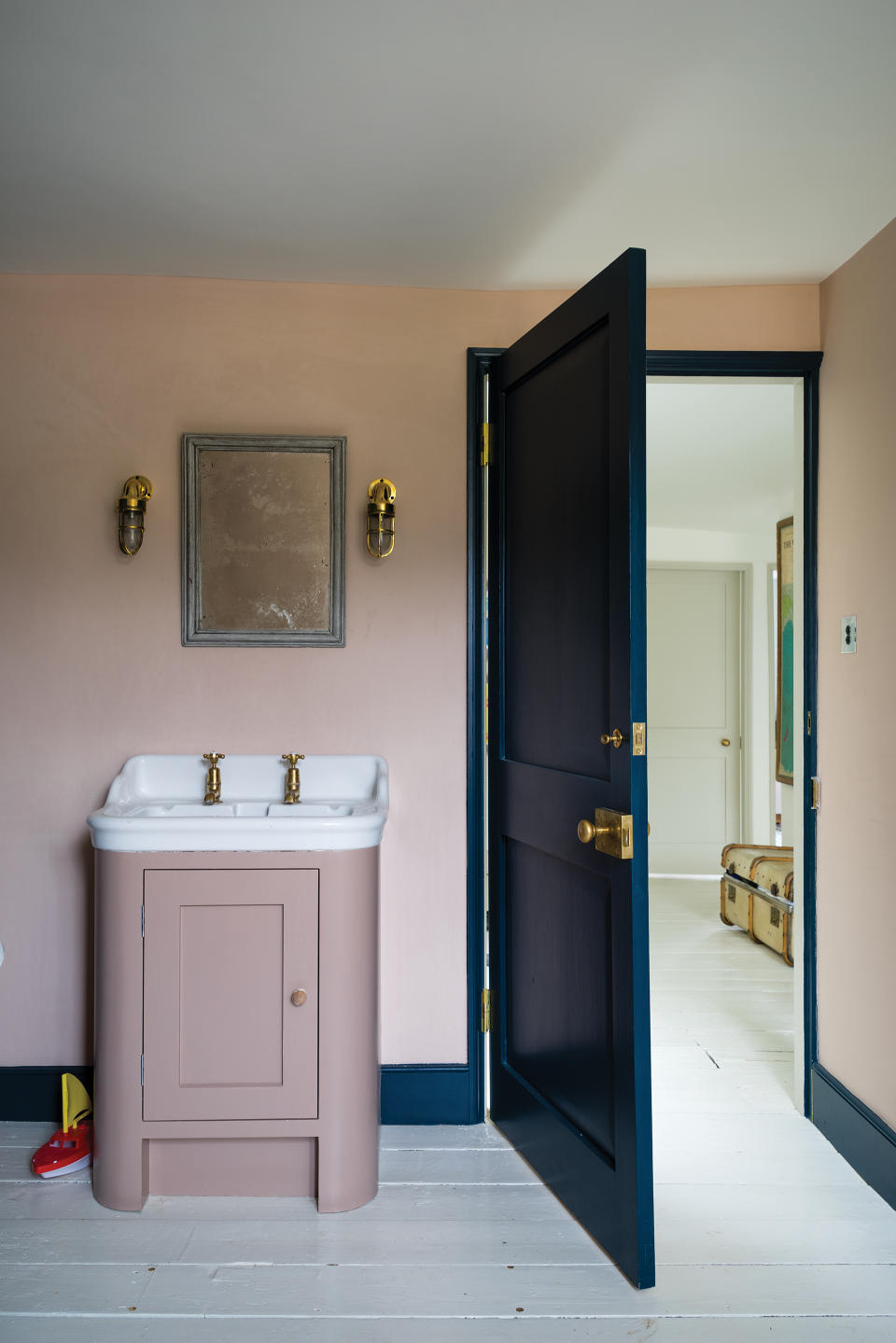 <p> &apos;If your traditional bathroom is large, then any color goes but by painting a light tone will enhance the luxury of space, so perhaps save the deeper shades for accents such as the bath panel or door.&apos; says Farrow &amp; Ball says Charlotte Cosby, head of creative at Farrow &amp; Ball&#xA0; </p> <p> &apos;Dark colors work particularly well for a small traditional bathroom as it will make the room feel more intimate.&apos; </p>