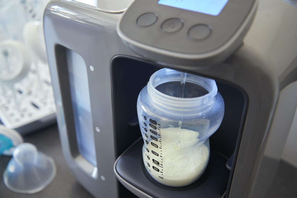 Lots of parents use machines to quickly prepare their babies' formula. But  are they safe?