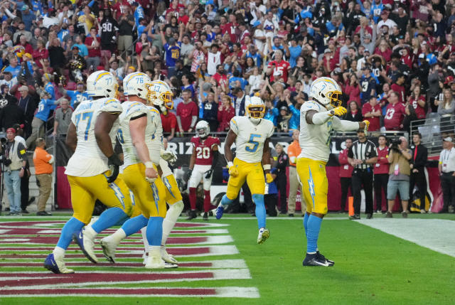 chargers cardinals game