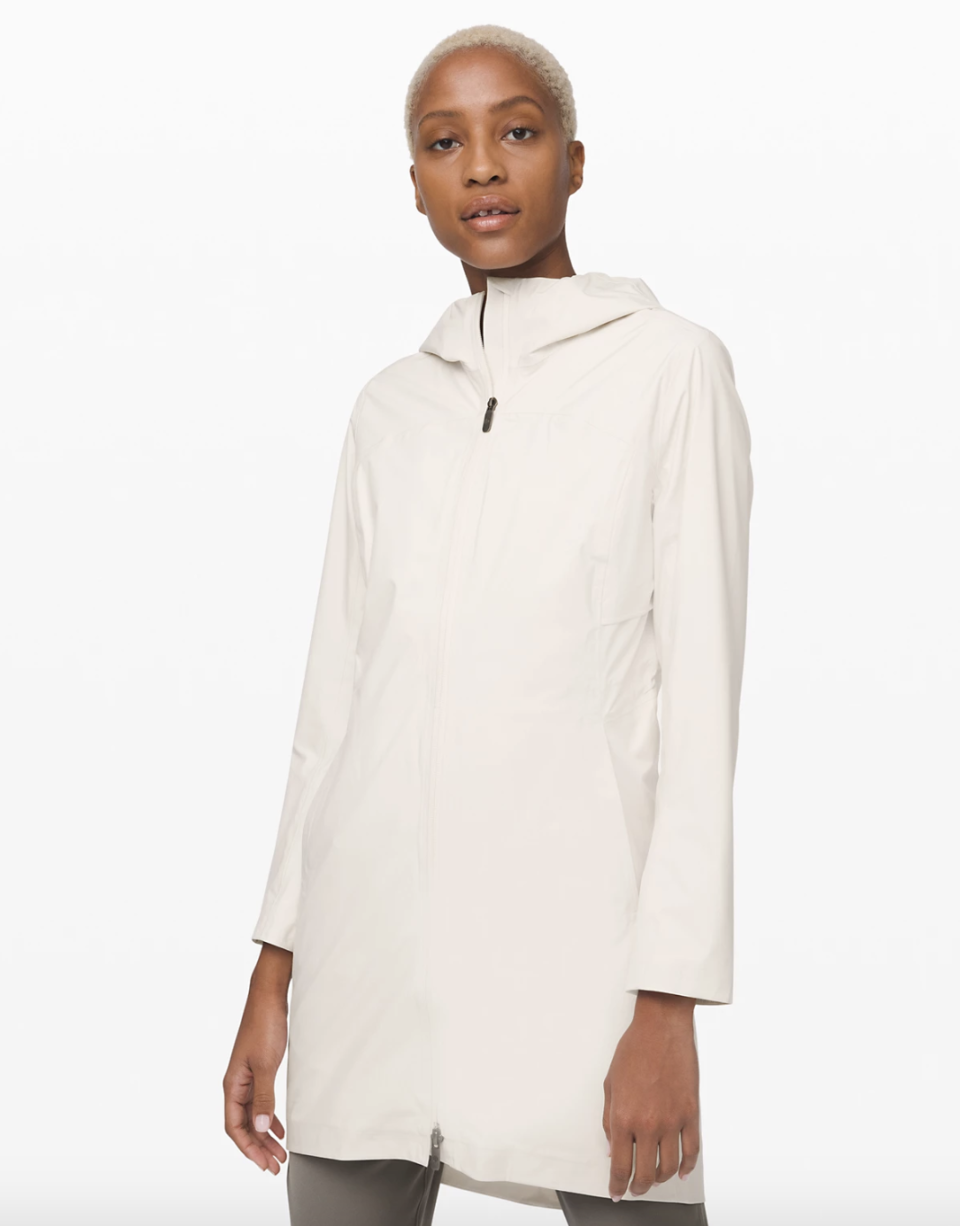 Rain Rebel Jacket in light ivory