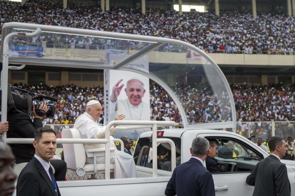 El papa Francisco en el Martyr Stadium de Kinshasa (AP/Jerome Delay)