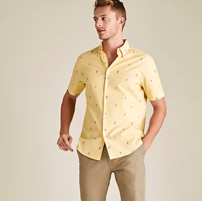 10 printed short sleeve shirts to wear on a chill weekend