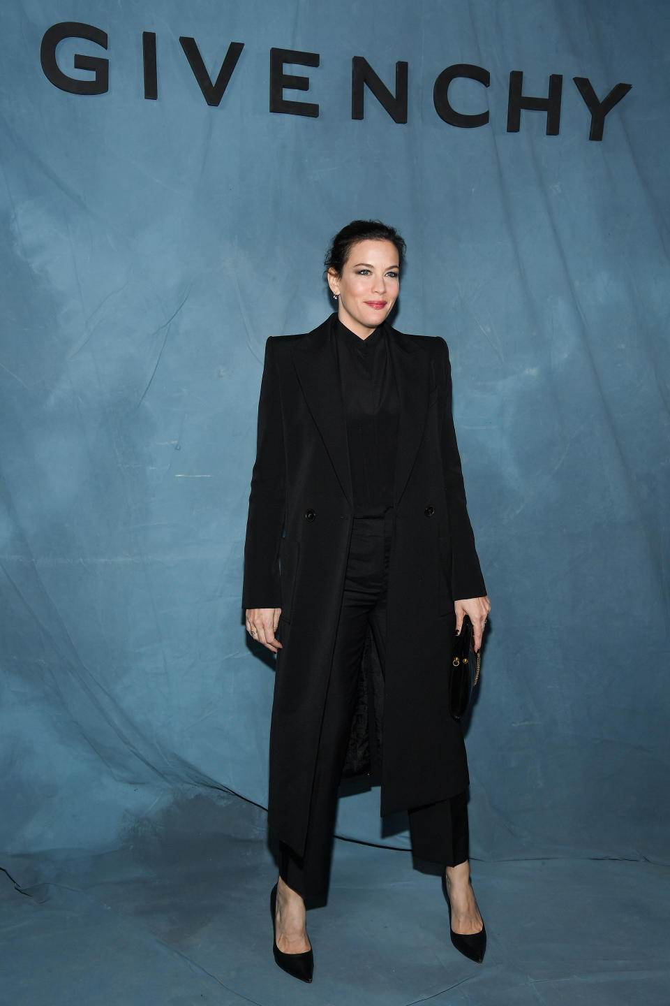 <p>Le défilé clôturait la journée de dimanche et l’actrice Liv Tyler n’a rien manqué de la collection prêt-à-porter printemps-été 2019. Crédit photo : Getty Images </p>