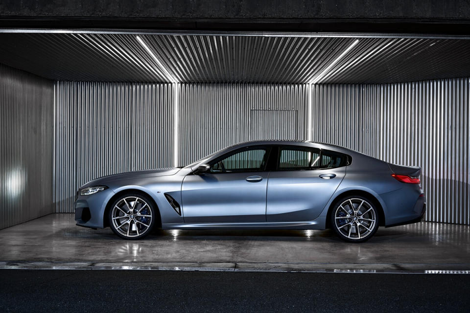 P90351078_highRes_the-new-bmw-8-series.jpg