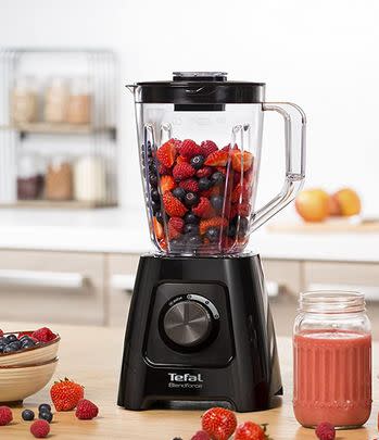 There’s a 34% discount on this Tefal blender