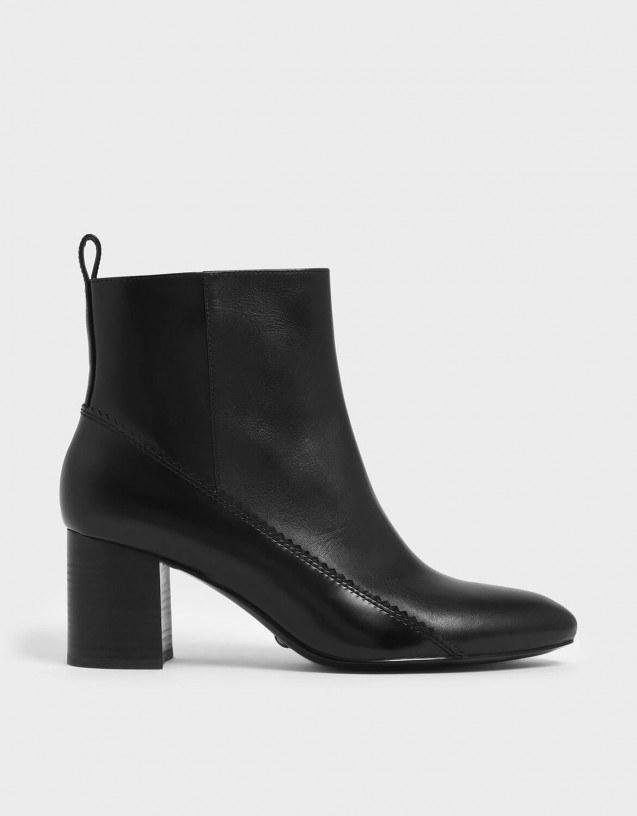 Charles & Keith Black Zigzag Zip-Up Leather Ankle Boots