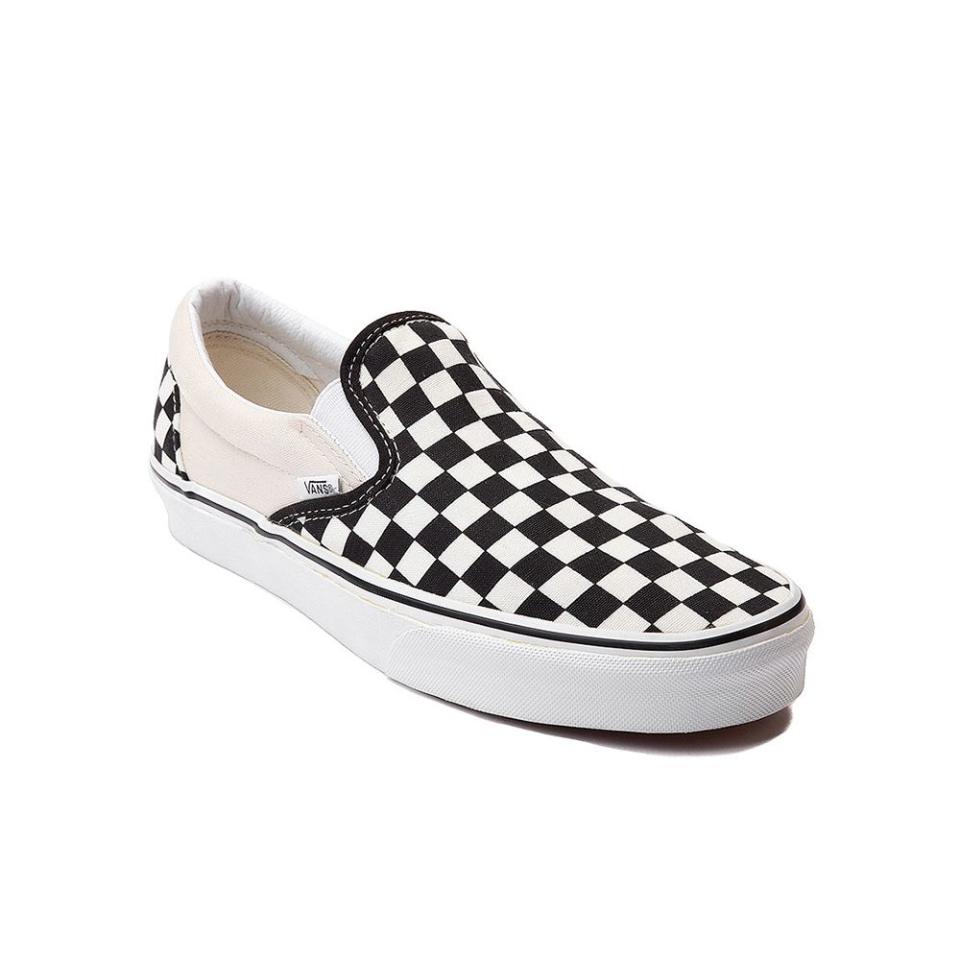 <p><a href="https://go.redirectingat.com?id=74968X1596630&url=https%3A%2F%2Fwww.vans.com%2Fen-us%2Fshoes-c00081%2Fslip-on-comfycush-checkerboard-shoe-pvn0a3wmdvo4&sref=https%3A%2F%2Fwww.bestproducts.com%2Fparenting%2Fteen%2Fg38422825%2Fgifts-for-tween-girls%2F" rel="nofollow noopener" target="_blank" data-ylk="slk:Shop Now;elm:context_link;itc:0;sec:content-canvas" class="link ">Shop Now</a></p><p>Comfycush Checkerboard Slip-On</p><p>vans.com</p><p>$70.00</p>