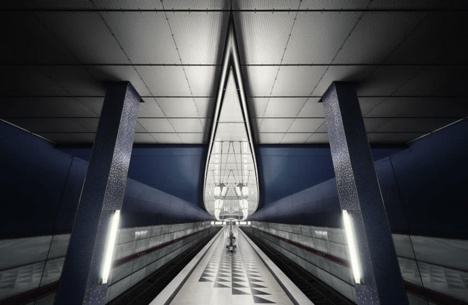 Subway images that resemble a spaceship