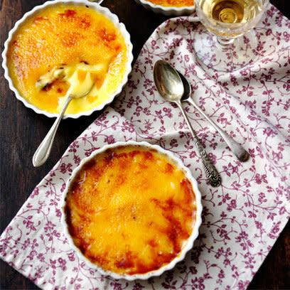 Orange crema Catalana with saffron