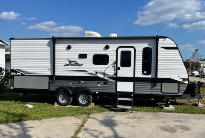 These are the travel trailers Gov. DeSantis said would be provided to residents in the aftermath of Hurricane Ian.