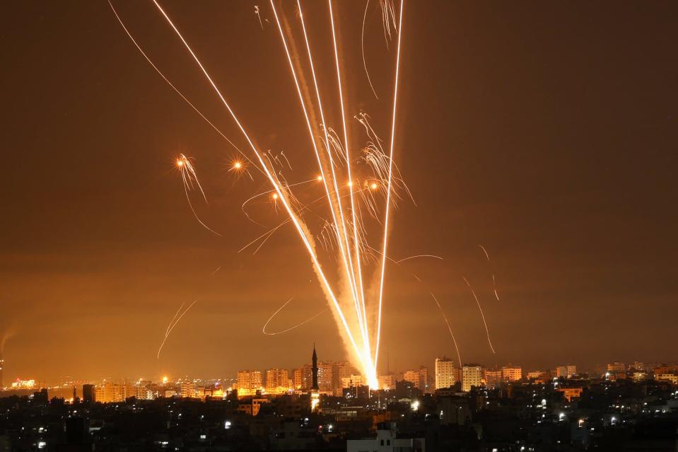 Des roquettes lancées depuis la bande de Gaza en direction d'Israël, jeudi 13 mai 2021 - Mohammed Abed - AFP