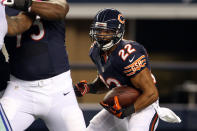 Matt Forte #22 of the Chicago Bears runs the ball in the first half against the Dallas Cowboys at Cowboys Stadium on October 1, 2012 in Arlington, Texas. (Photo by Ronald Martinez/Getty Images)