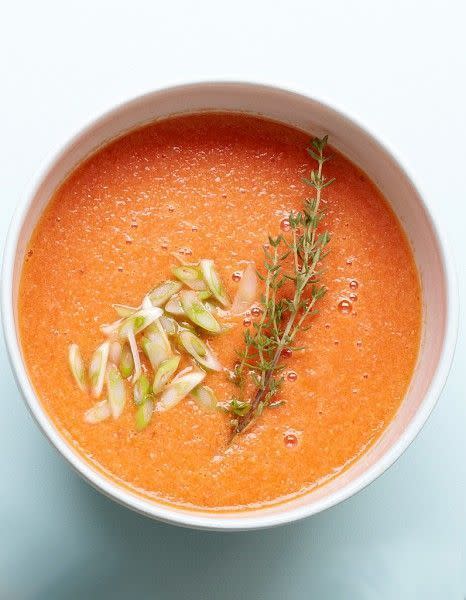 Trois recettes de soupe à base de tomate - Grazia