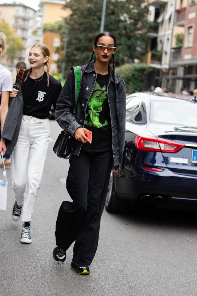 Gen Z Employees Dress in 'Corporate Goth' Style for Work