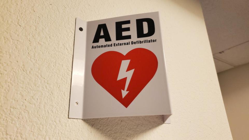 PHOTO: Sign for Automated External Defibrillator (AED) in a commercial facility in Lafayette, Calif., Jan. 13, 2020. (Smith Collection/Gado via Getty Images)