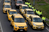 Taxi drivers protest against Uber in Bogota, Colombia, October 23, 2017. REUTERS/Jaime Saldarriaga