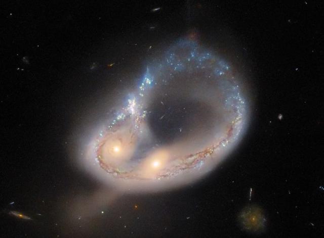 Hubble Telescope Observes Surreal Galactic Collision