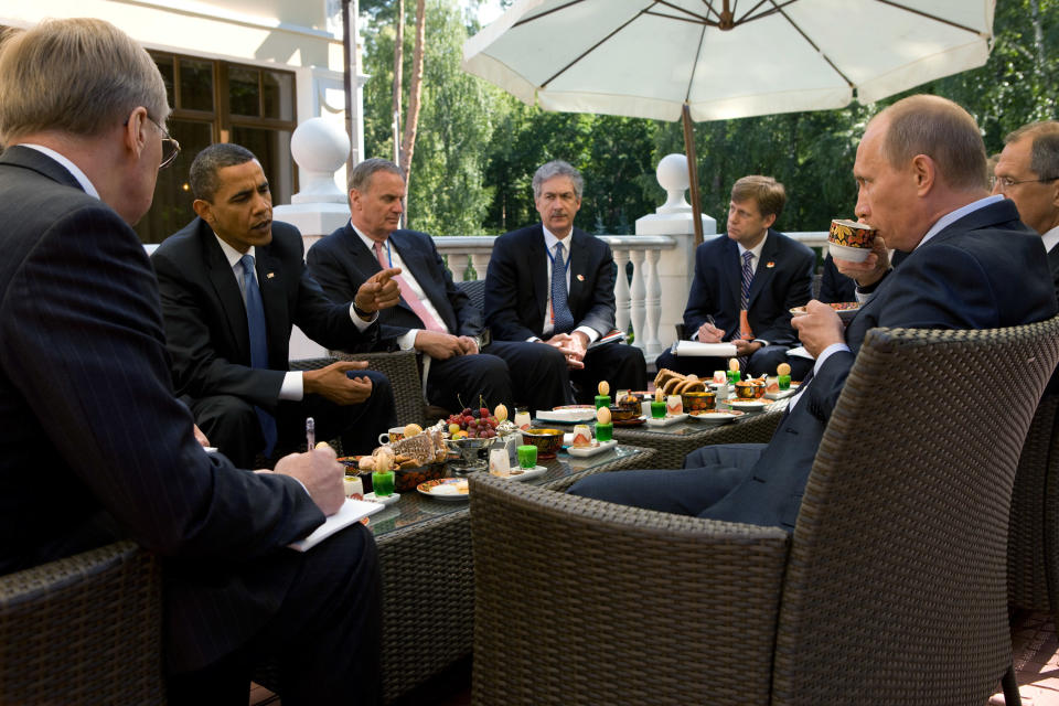 MOSCOW - JULY 7:  In this photo provided by The White House, U.S. President Barack Obama and members of the American delegation, National Security Advisor General Jim Jones, Under Secretary for Political Affairs Bill Burns, and NSC Senior Director for Russian Affairs Mike McFaul, meet with Prime Minister Vladimir Putin at his dacha on July 07, 2009 in Moscow, Russia. (Photo by Pete Souza/The White House via Getty Images)
