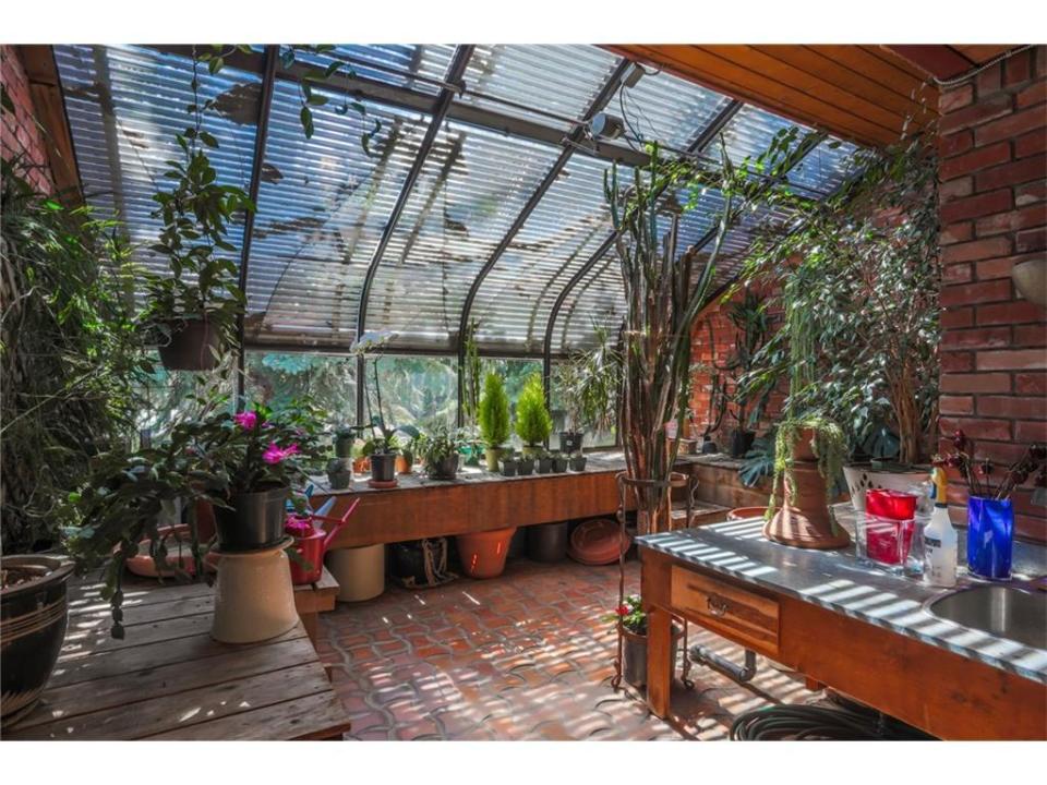 <p>The love of plants isn’t just noticeable in the potting room, but in the plants you’ll find throughout the home, adding some green even in winter. (Realtor.ca) </p>