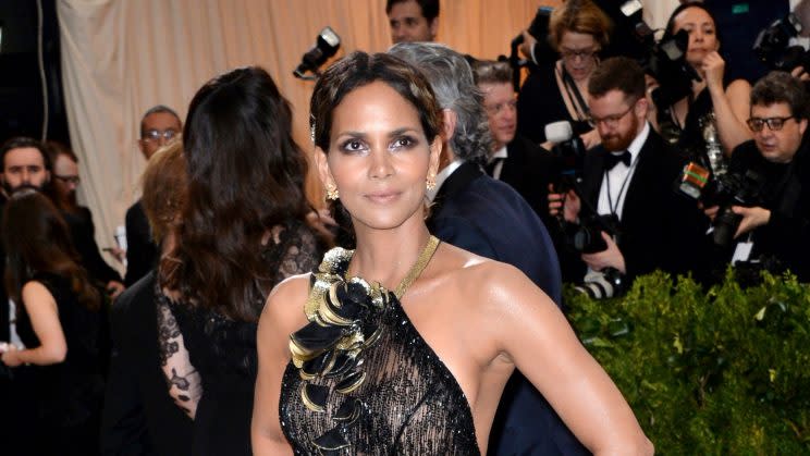 Halle Berry Says It's Time for Black Women to Take Rightful Place in  Hollywood 