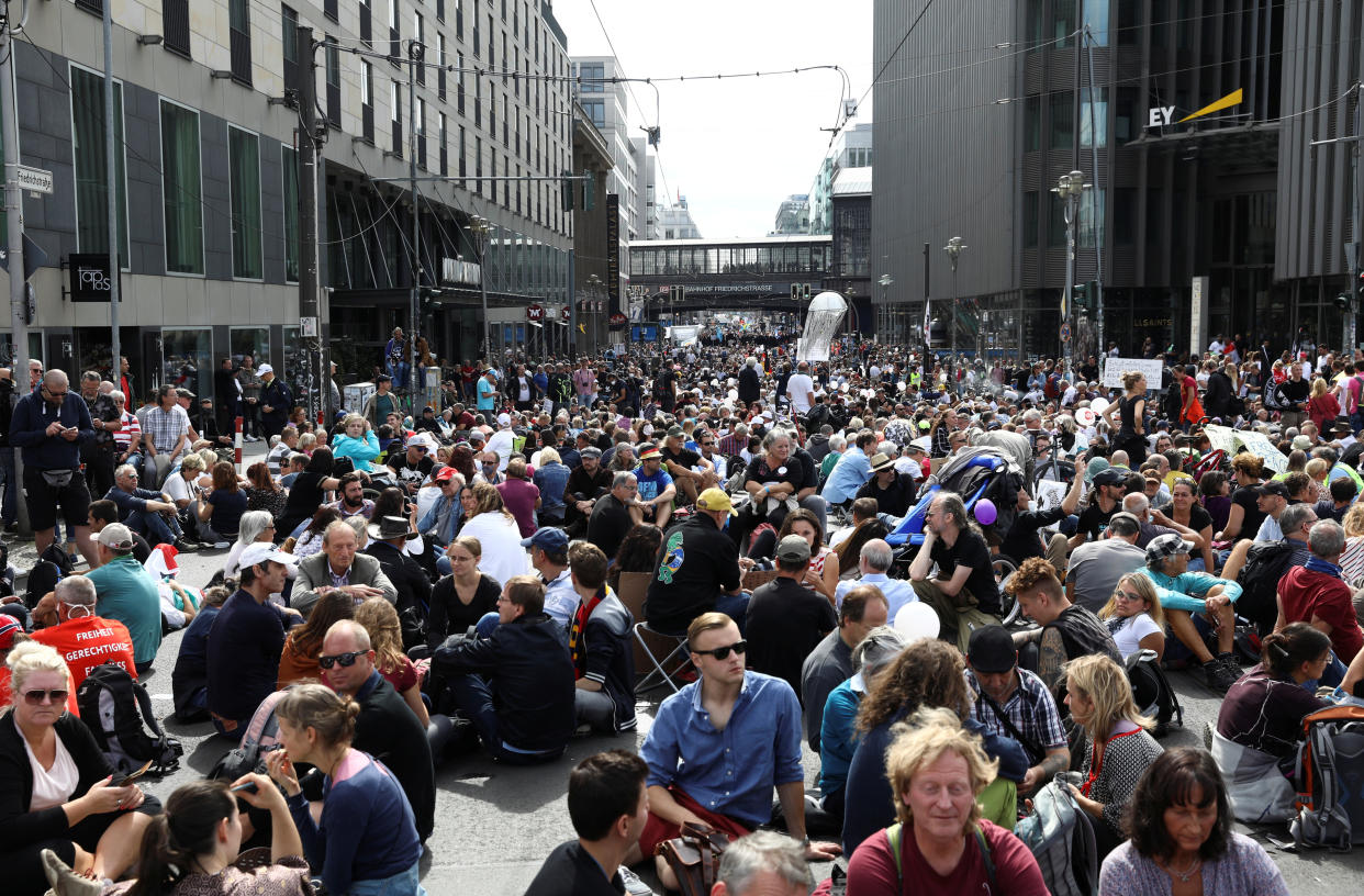 Corona-Demo in Berlin am 29. August (Bild: Reuters/Christian Mang)