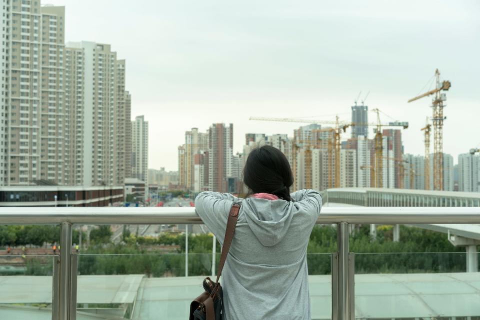 Angesichts der einbrechenden Nachfrage steckt er chinesische Immobiliensektor in einer Schuldenkrise. - Copyright: Zhang Peng/Getty