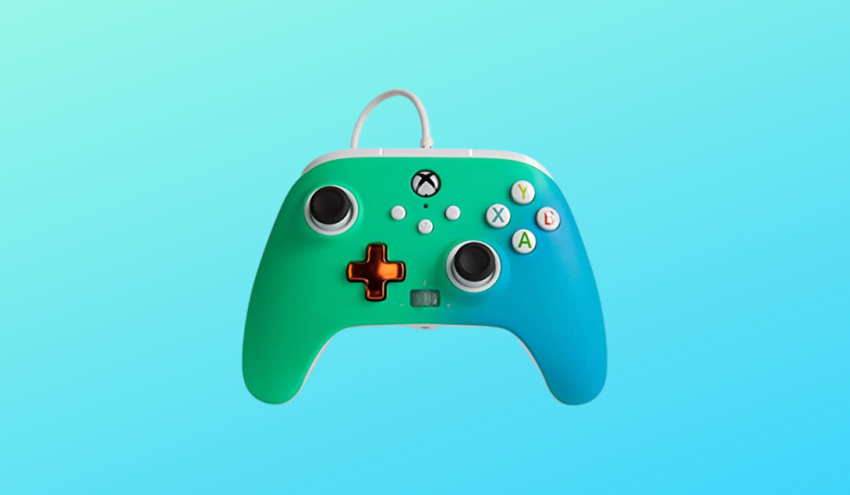 an xbox video game controler