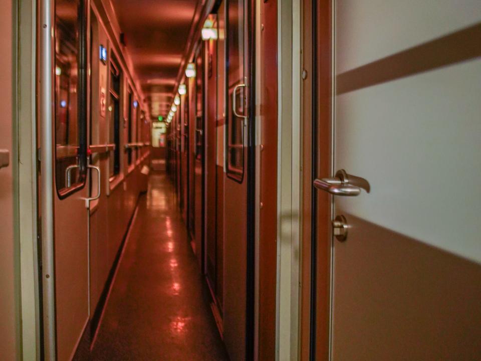 The corridor inside the Nightjet train