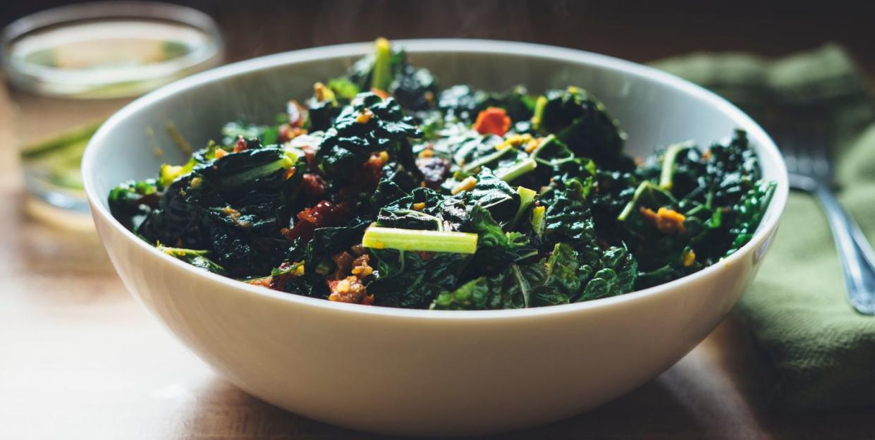 bowl of spinach with vitamin k for cyclists